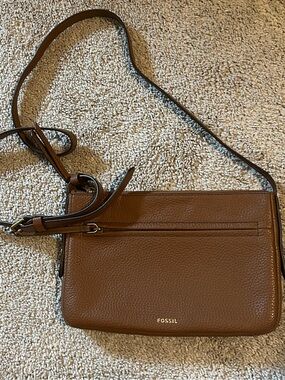 Fossil Pebbled Brown Leather Crossbody Purse